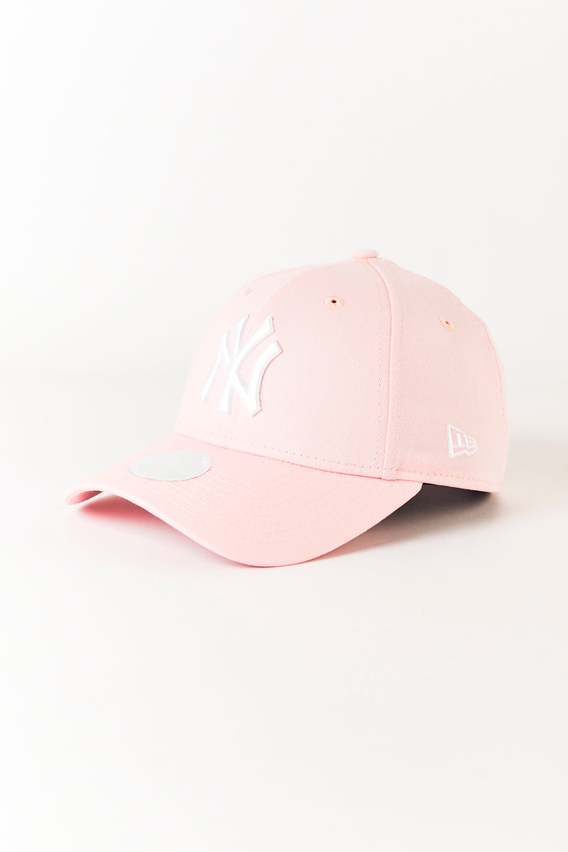Core 9Forty Strapback Cap- Womens Pink/White - Womens