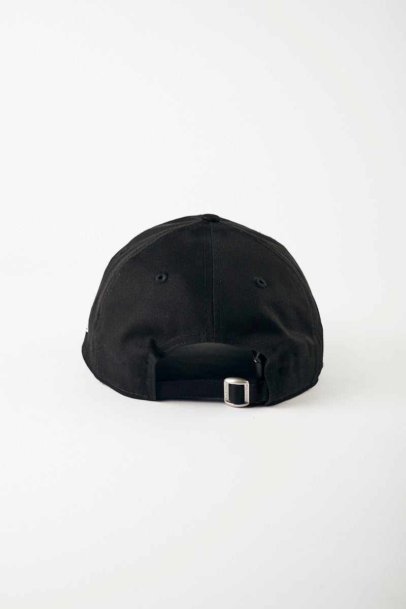 Core 9Twenty Strapback Cap in Black/Yellow