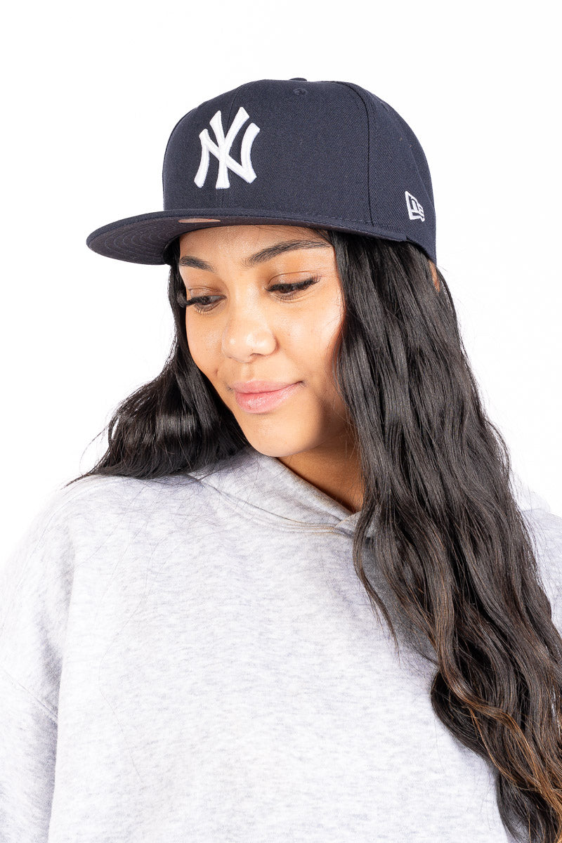 New York Yankees 9Fifty Navy Snapback - Womens
