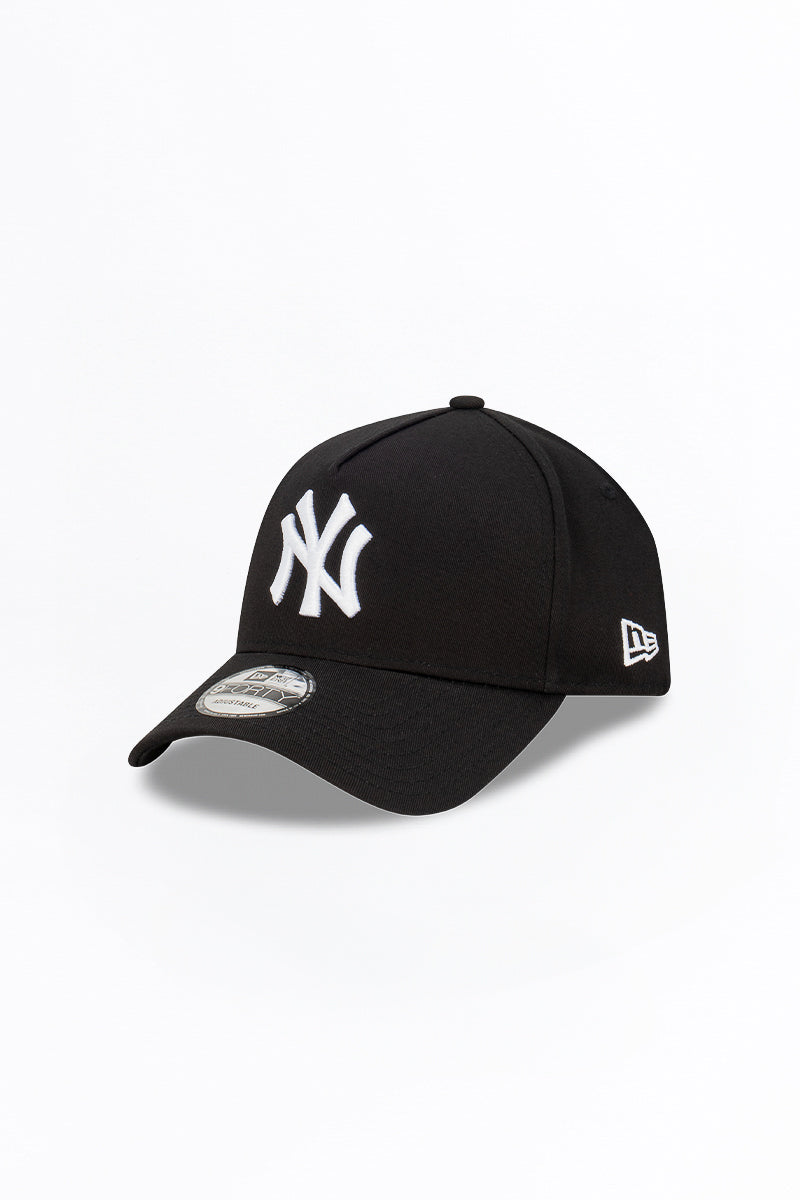 NY Yankees Core Black 9Forty A-Frame Snapback - Womens
