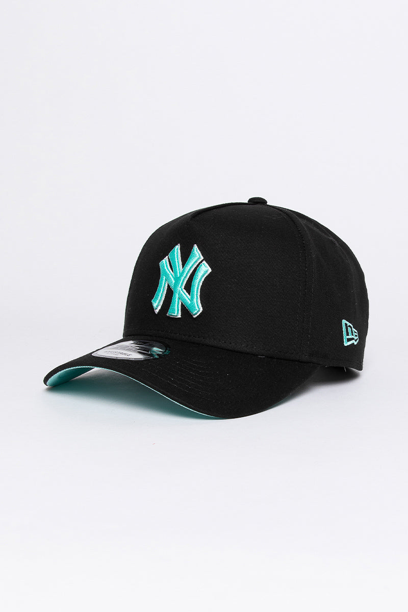 NY Yankees Aqua Void 9Forty A-Frame Snapback - Mens