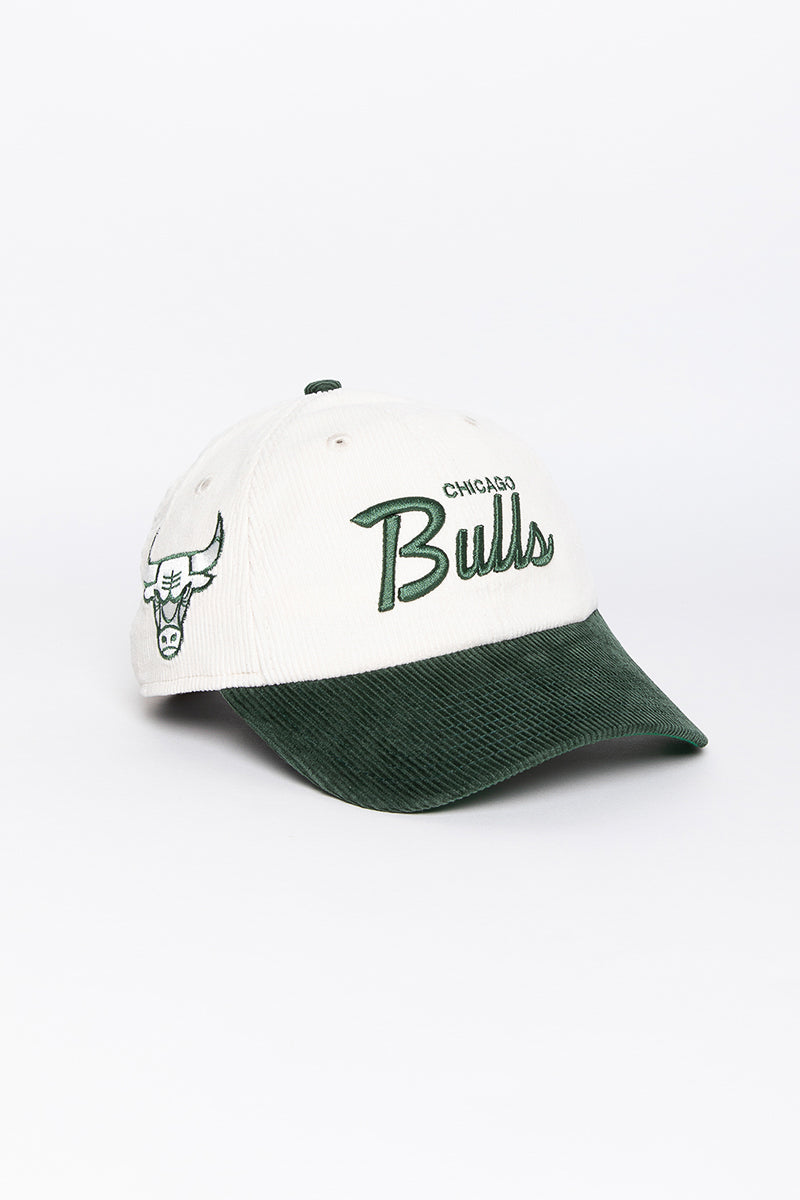 Chicago Bulls Cilantro Script Casual Classic Strapback
