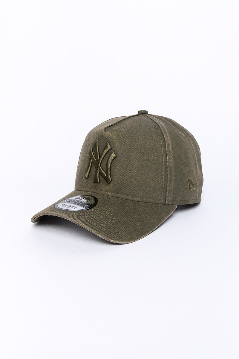 9Forty New York Yankees Olive Wash Cap