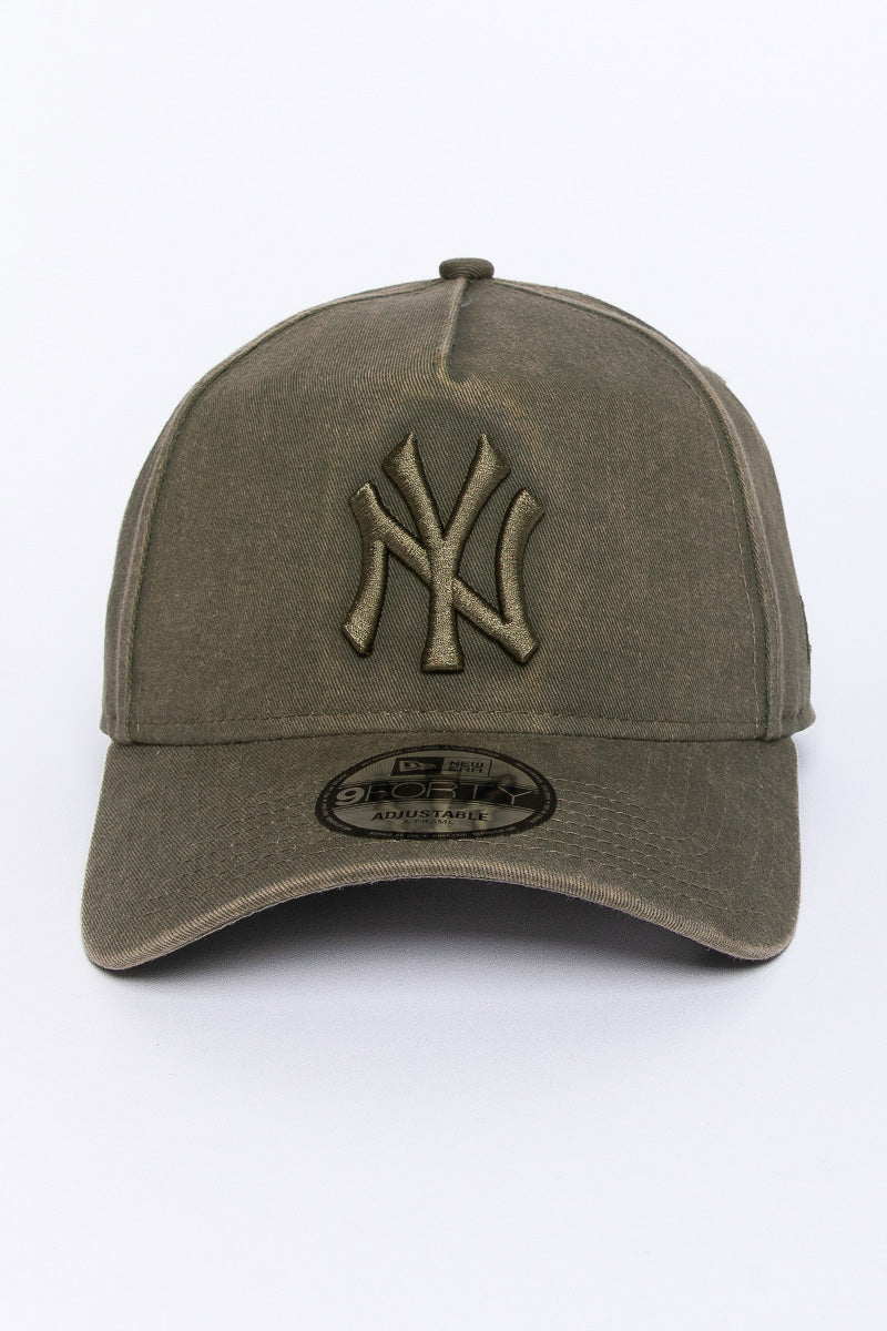 9Forty New York Yankees Olive Wash Cap