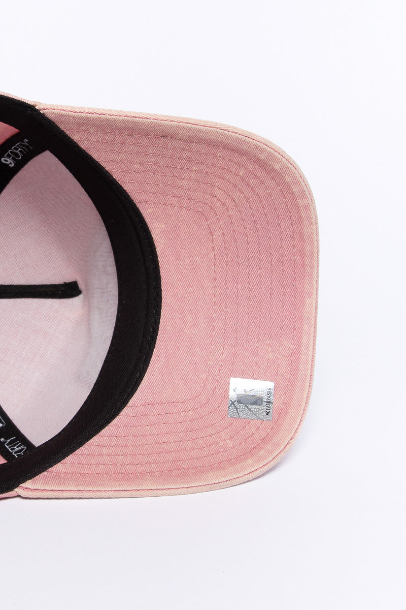 9Forty Las Vegas Raiders Snow Wash Cap - Womens