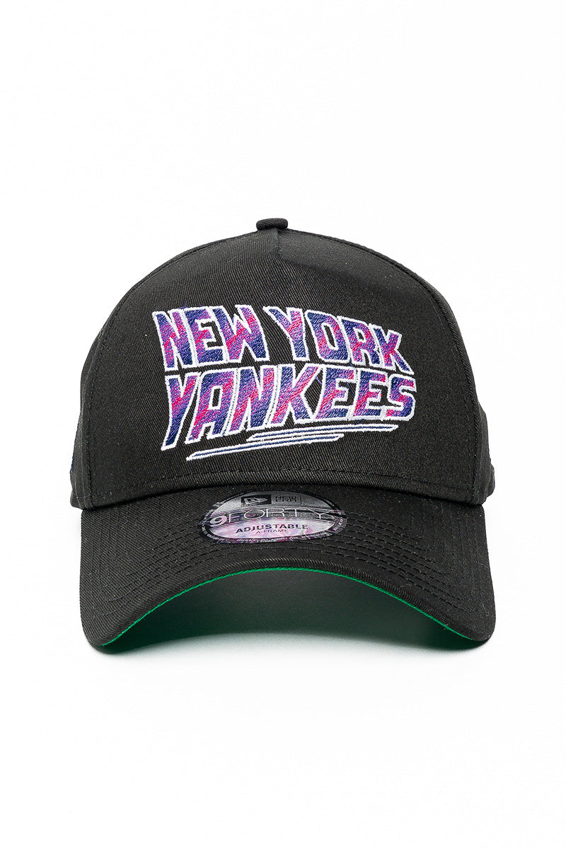 New York Yankees 9Forty A-Frame Neo Gradient Retro Snapback