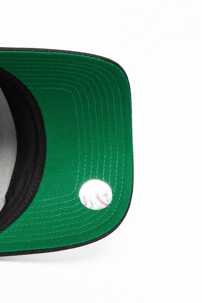 New York Yankees 9Forty A-Frame Neo Gradient Retro Snapback