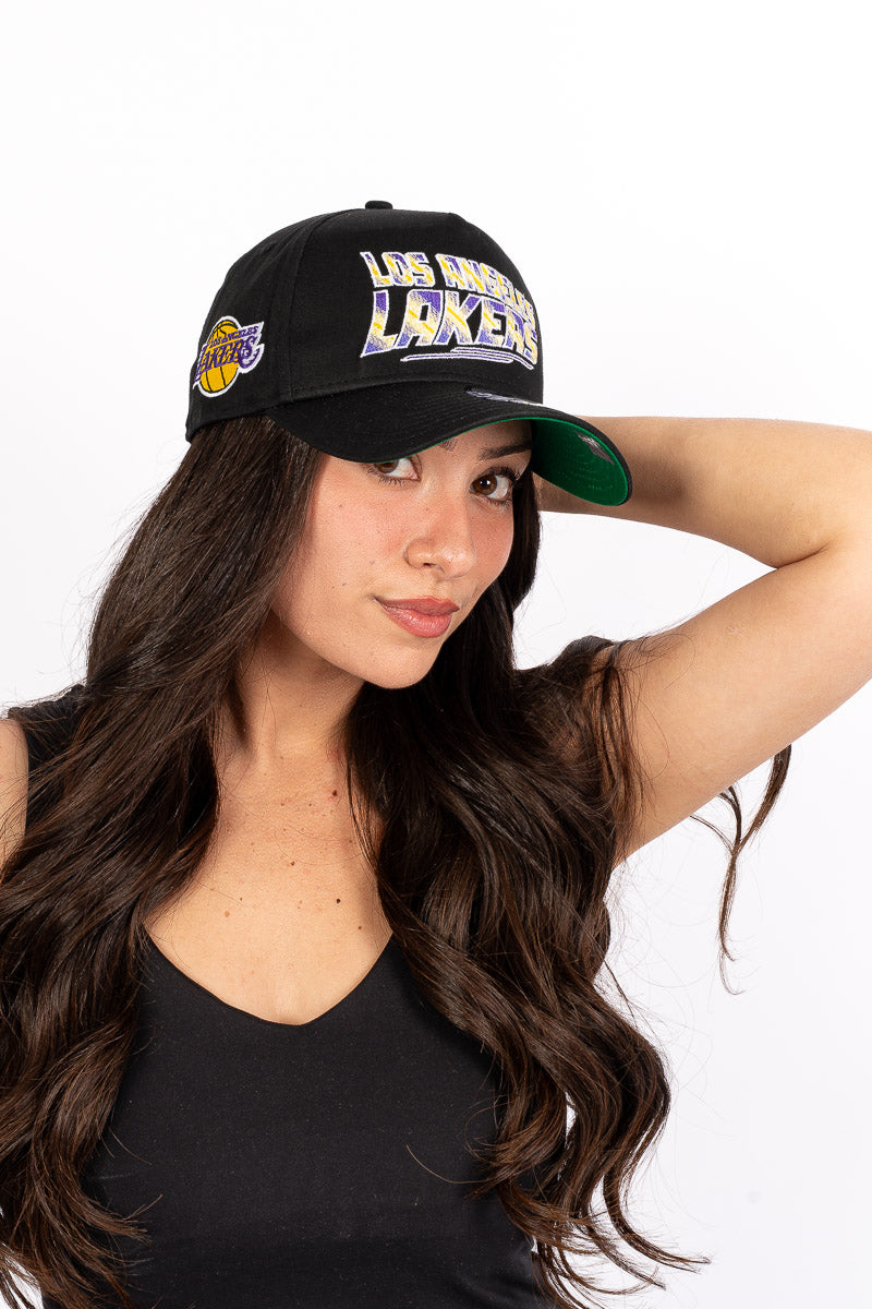 LA Lakers 9Forty Neo Gradient Retro A-Frame Snapback