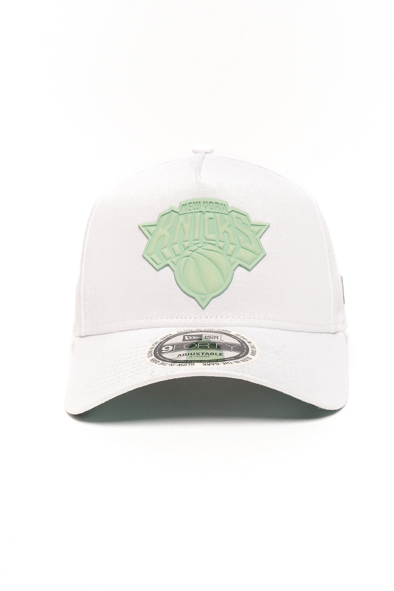 9Forty NY Knicks Glow Up Badge Cap - Mens