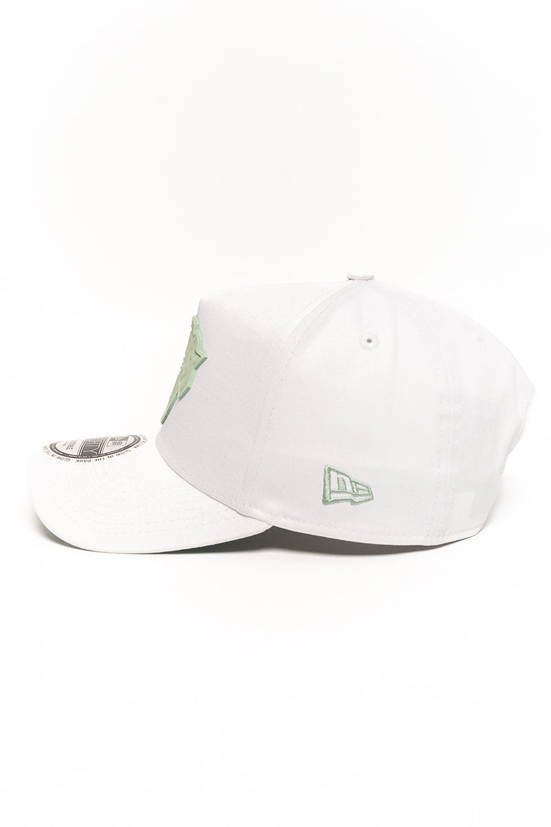 9Forty NY Knicks Glow Up Badge Cap - Womens