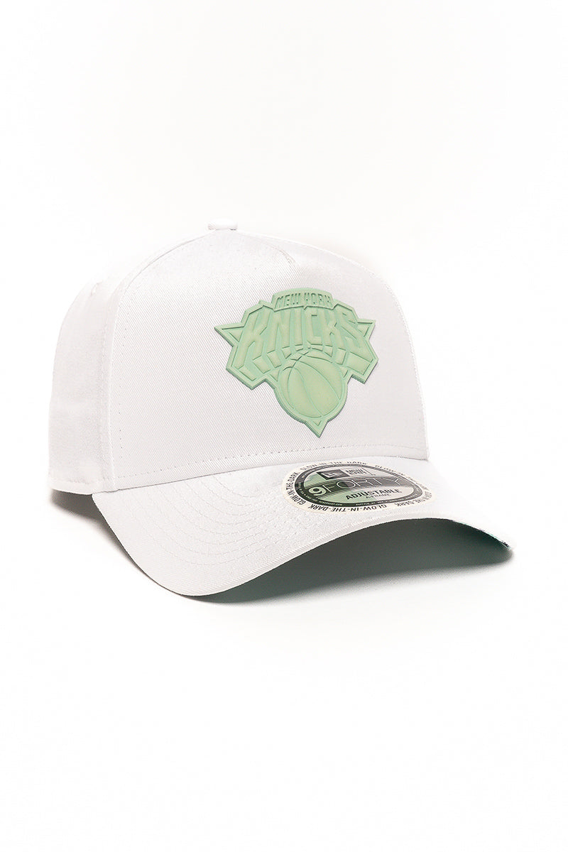 9Forty NY Knicks Glow Up Badge Cap - Womens