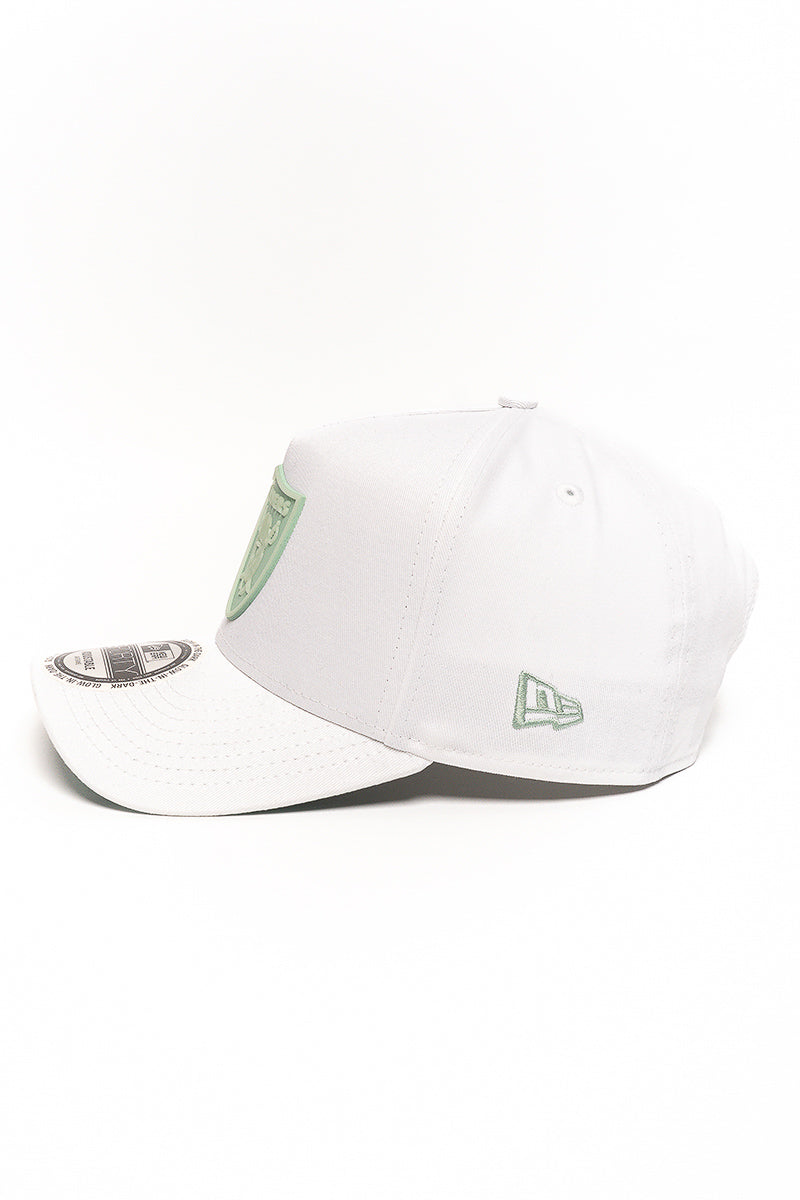 9Forty Las Vegas Raiders Glow Up Badge Cap - Womens