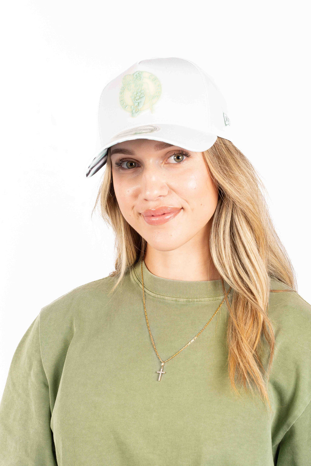 9Forty Boston Celtics Glow Up Badge Cap - Womens