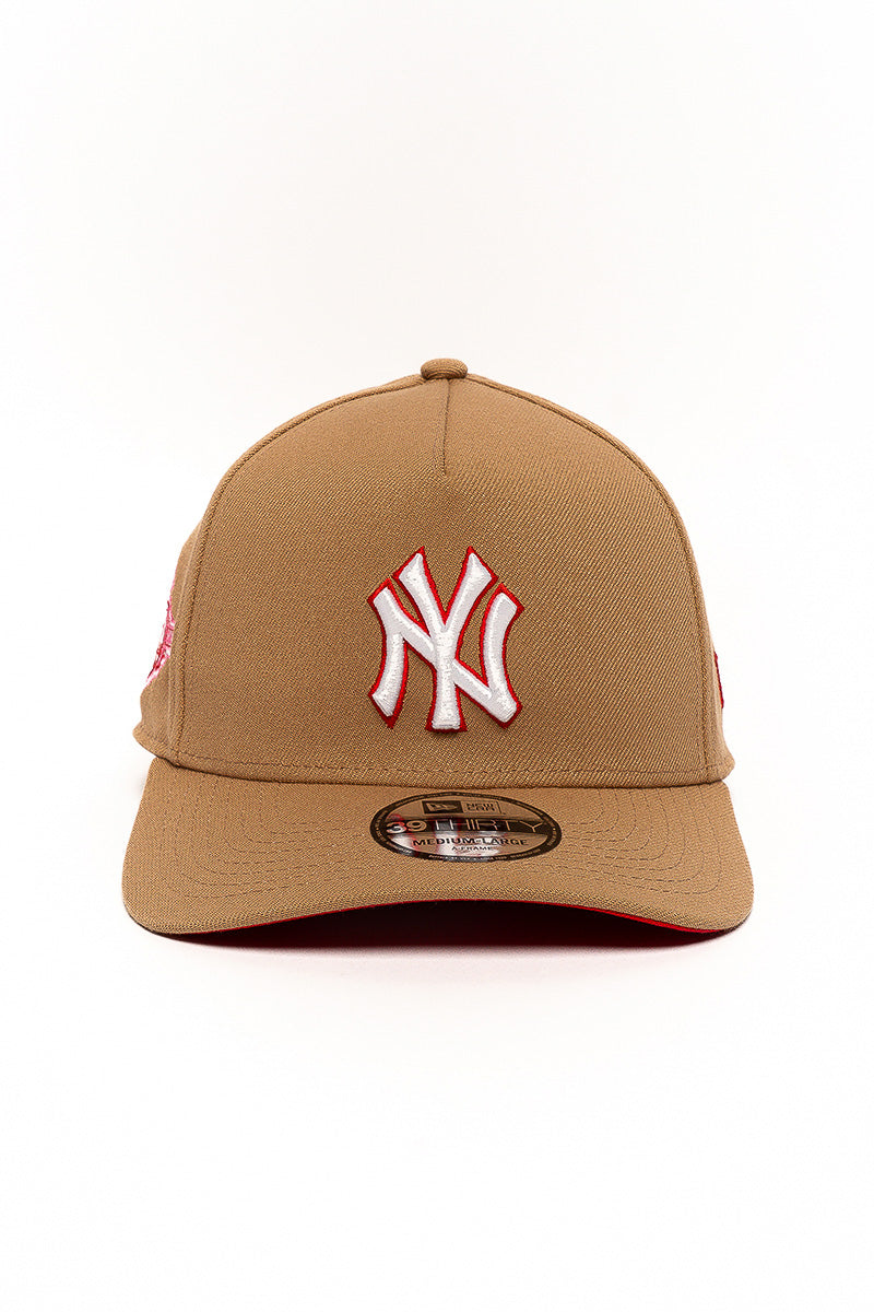 39Thirty A-Frame NY Yankees Strawberries & Cream Cap