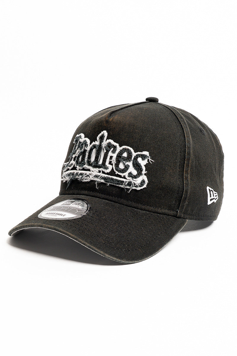 San Diego Padres 9Forty Frayed Logo A-Frame Snapback