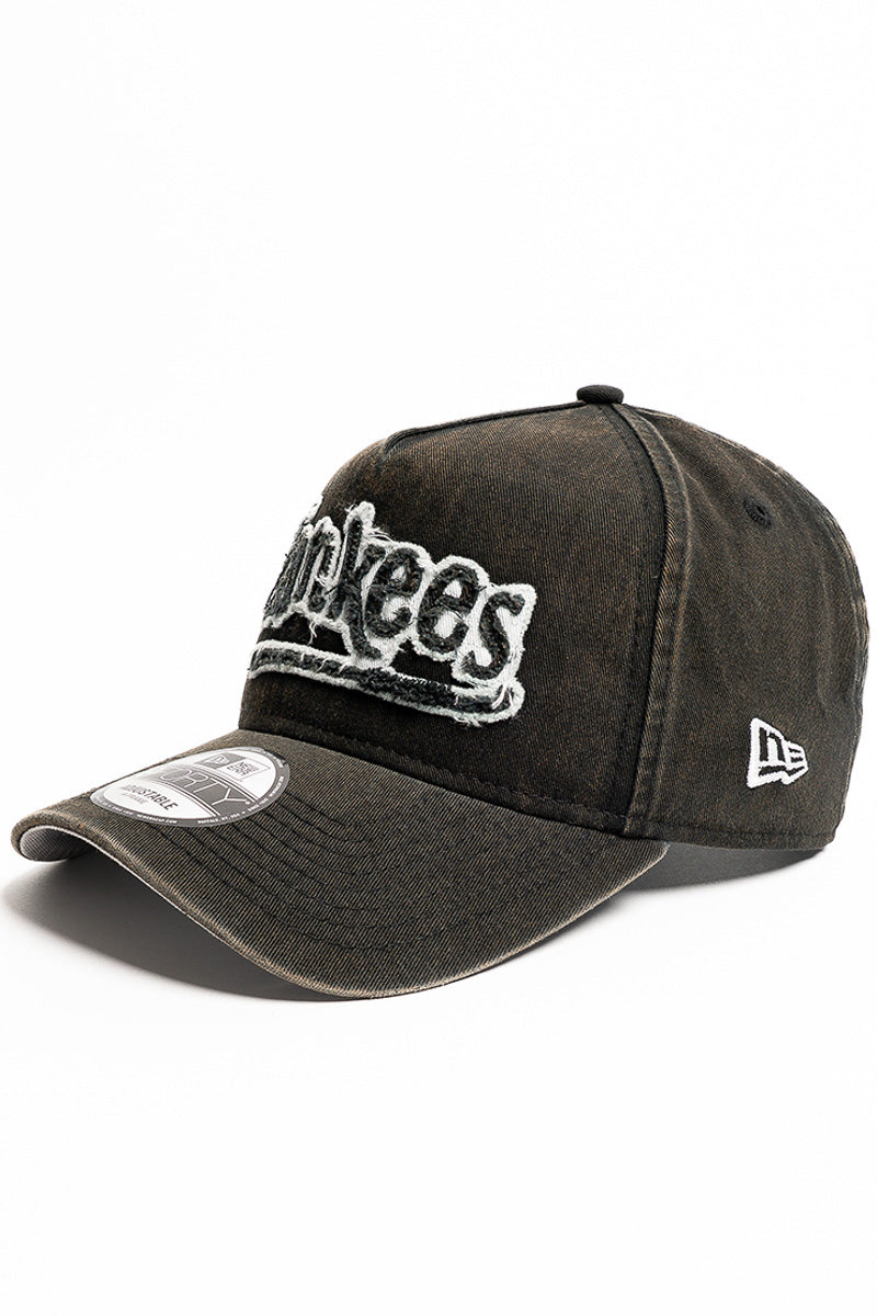 New York Yankees 9-Forty A-Frame Frayed Logo