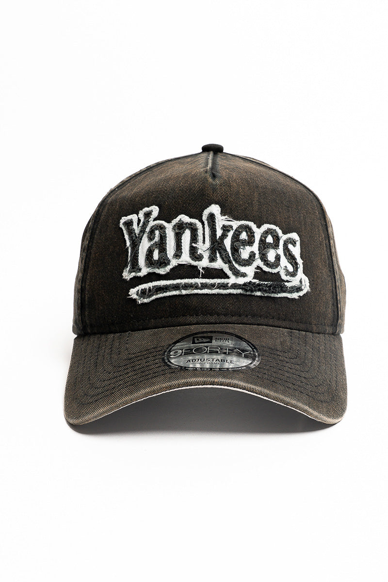 New York Yankees 9-Forty A-Frame Frayed Logo