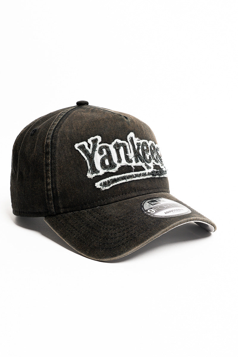 New York Yankees 9-Forty A-Frame Frayed Logo