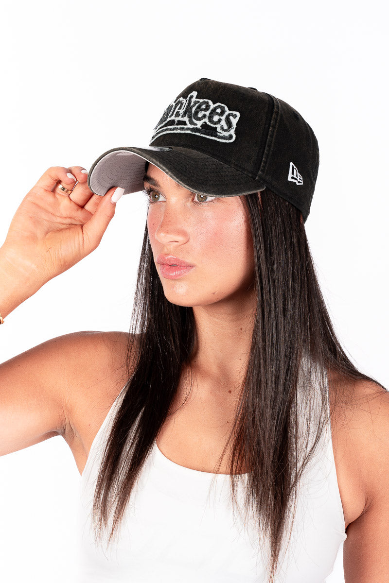 New York Yankees 9-Forty A-Frame Frayed Logo