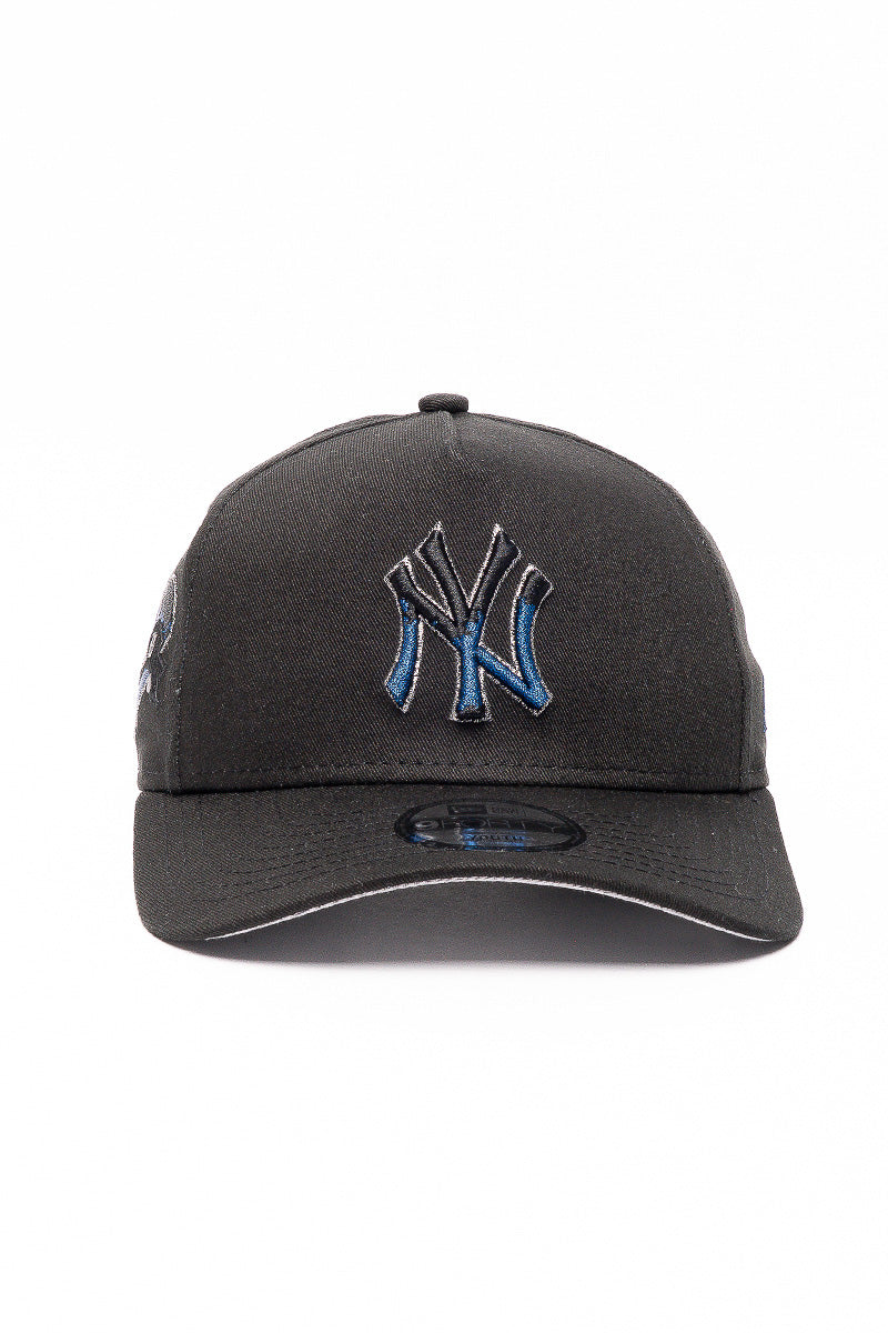 9Forty NY Yankees Kids Black/Blue Pixel Cap