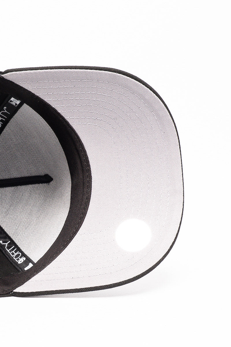 9Forty NY Yankees Kids Black/Blue Pixel Cap