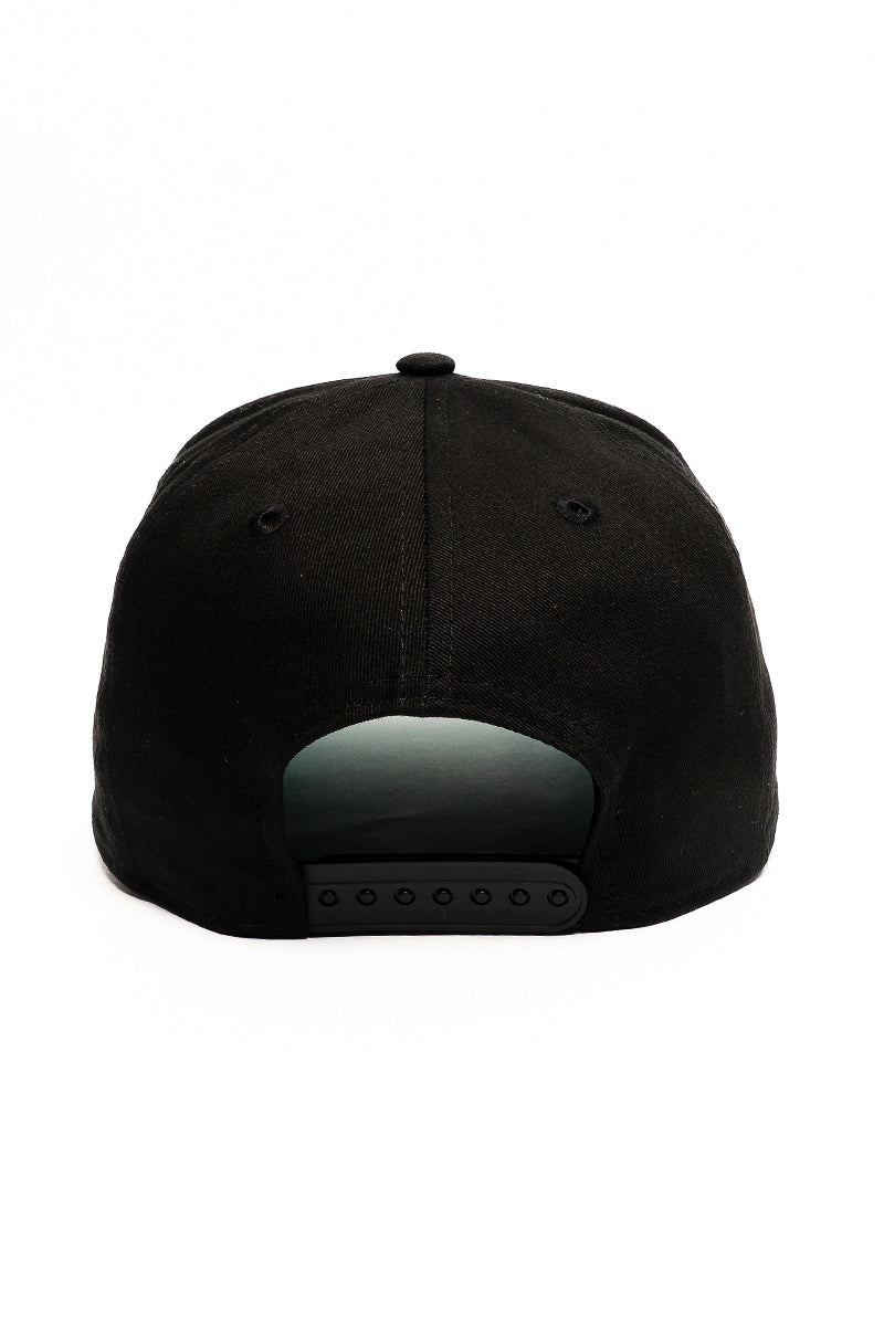 9Forty Boston Celtics Aqua Void Cap