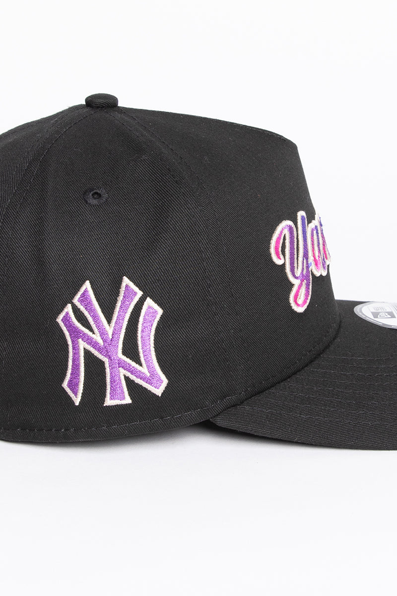 New York Yankees Iridescent Script 940 A Frame