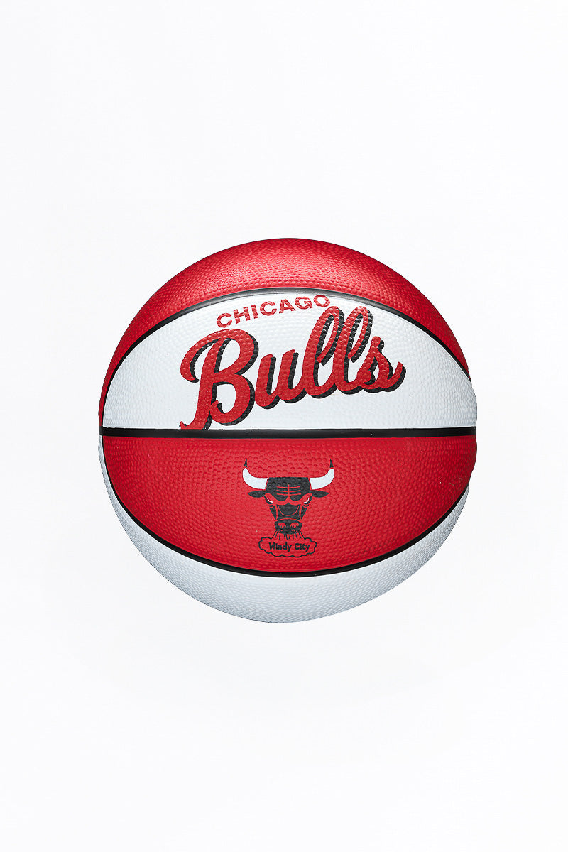Chicago Bulls Retro Script Mini (Size 3) Ball