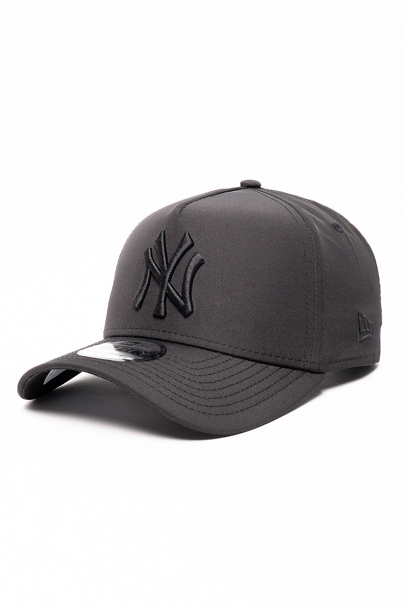 9Forty NY Yankees Prolite Cap - Mens