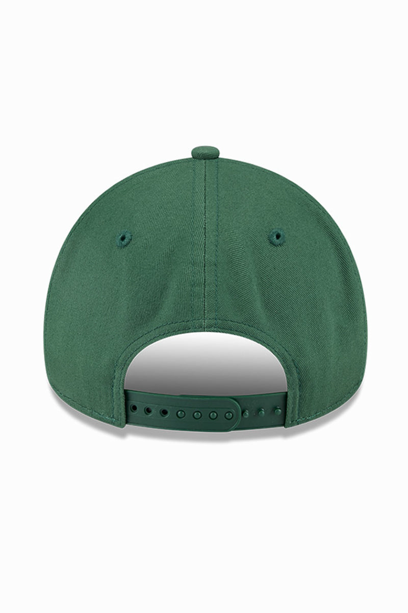 9Forty Lakers Christmas Snapback Womens