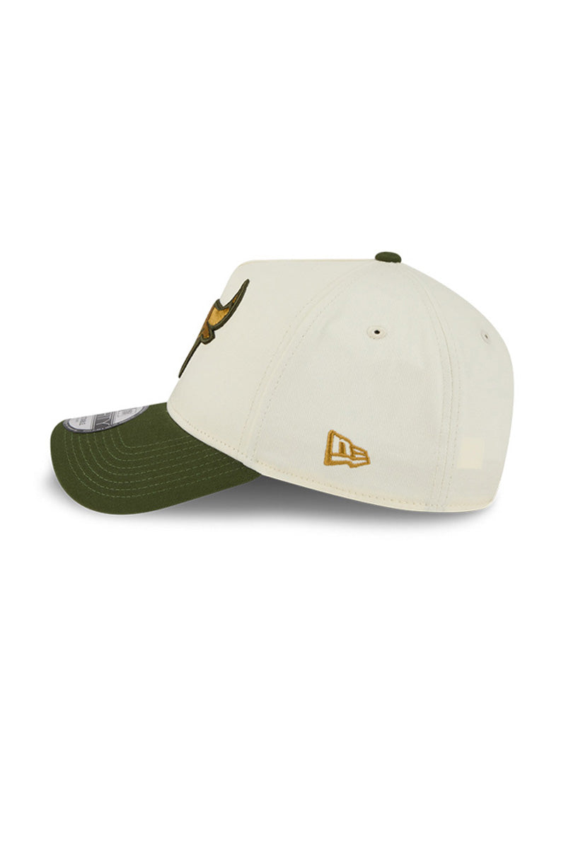 Chicago Bulls 940 A-Frame  Metallic Logo Cap - Mens