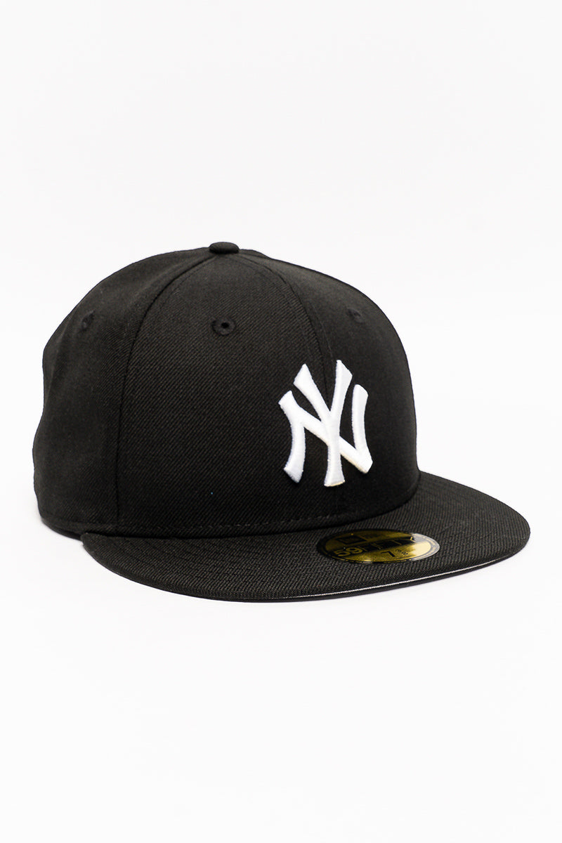 New York Yankees 59Fifty Blk/Wht Fitted Cap