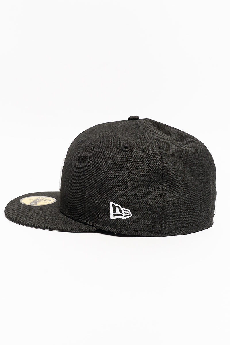New York Yankees 59Fifty Blk/Wht Fitted Cap