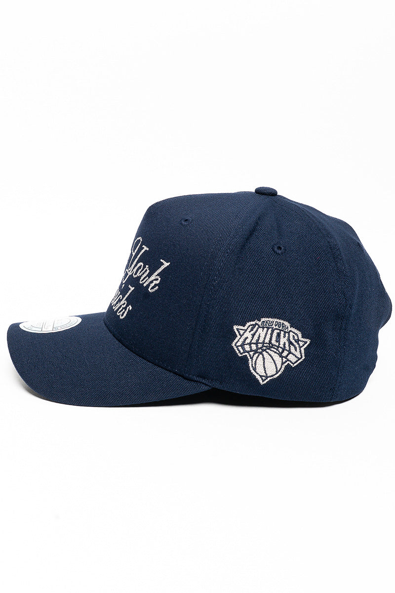 NY KNICKS SCRIPT CHAIN STITCH 110 CAP - Mens