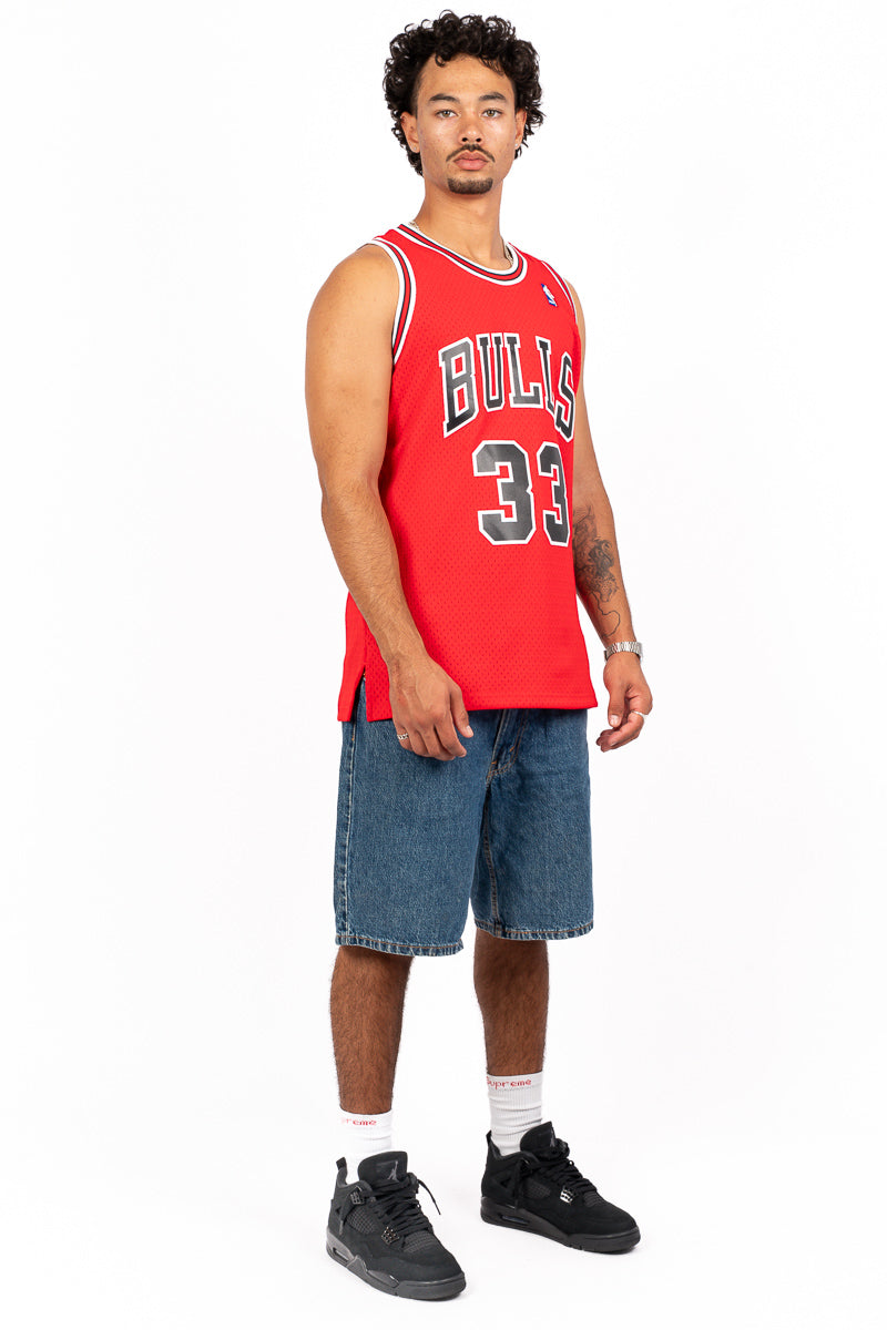 Scottie Pippen 97-98 Hardwood Classic Swingman NBA Jersey - Mens