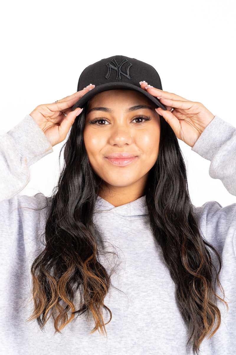 New York Yankees Black on Black MVP Snapback - Womens