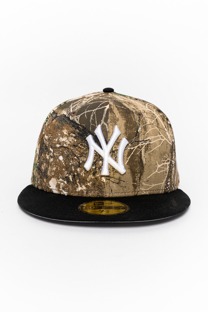 NY Yankees Real Tree Camo 59Fifty Fitted Cap - Mens