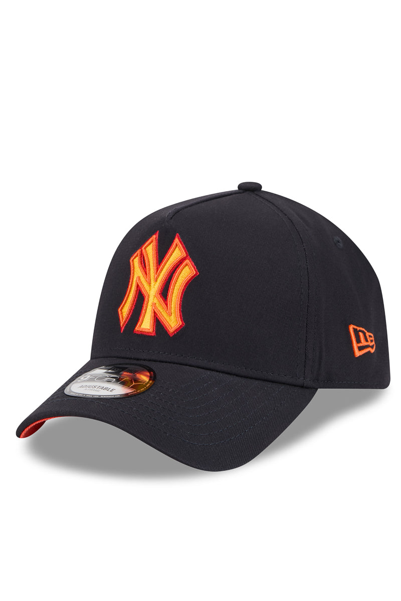 940 A-Frame Midnight Campfire NY Yankees Cap - Mens