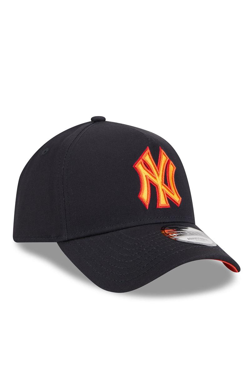 940 A-Frame Midnight Campfire NY Yankees Cap - Mens