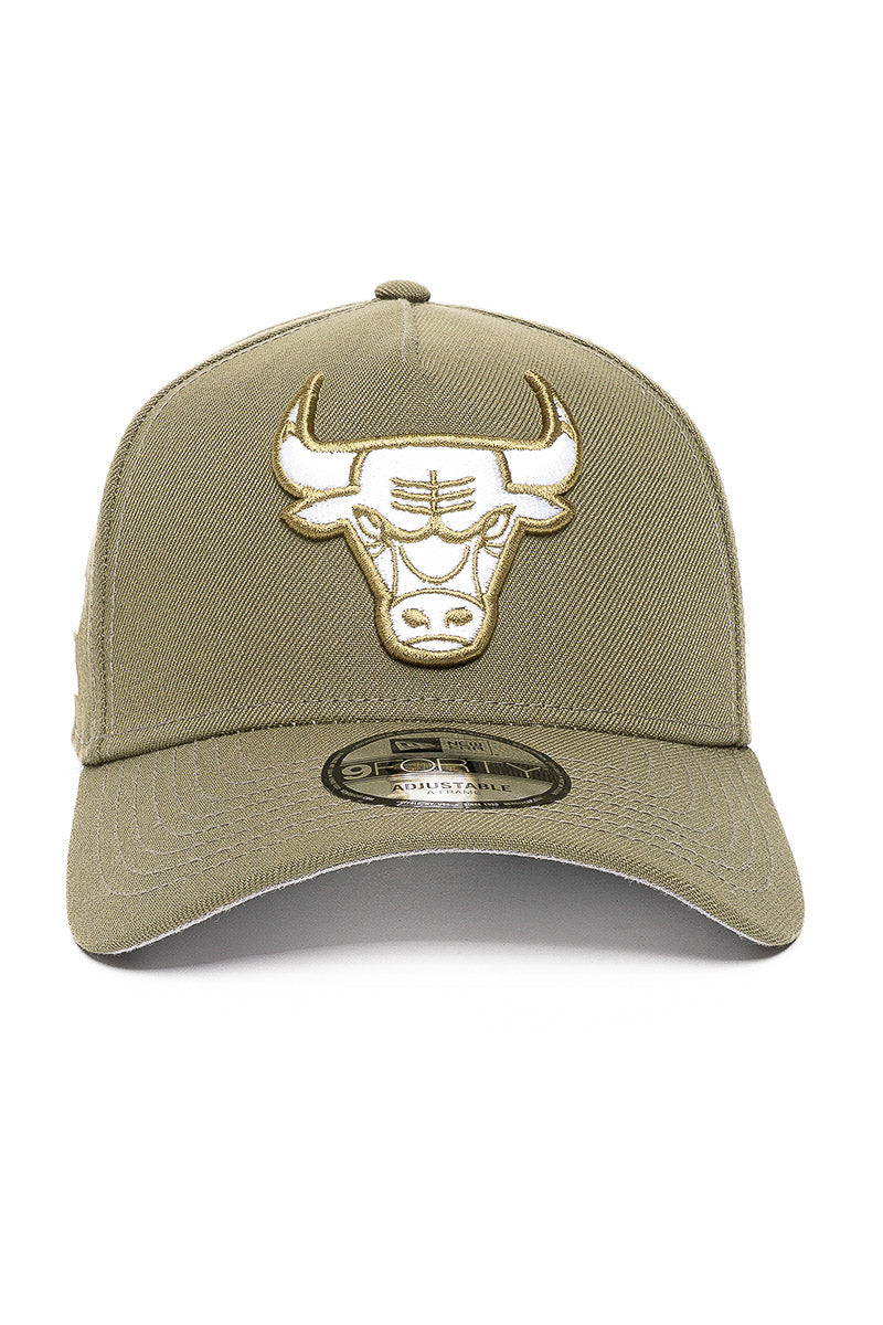 9Forty Chicago Bulls Olive Side Patch Cap - Men's