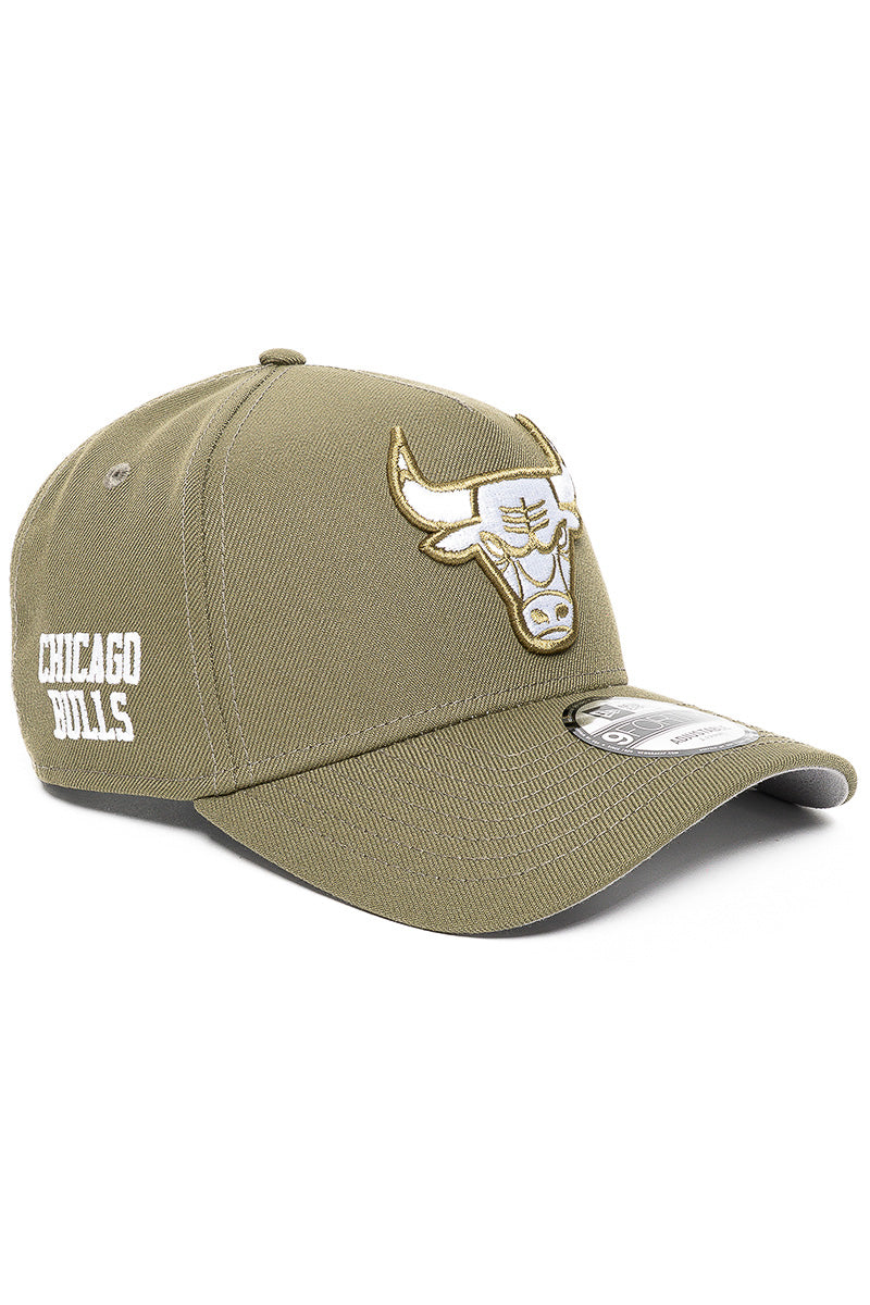 9Forty Chicago Bulls Olive Side Patch Cap - Men's
