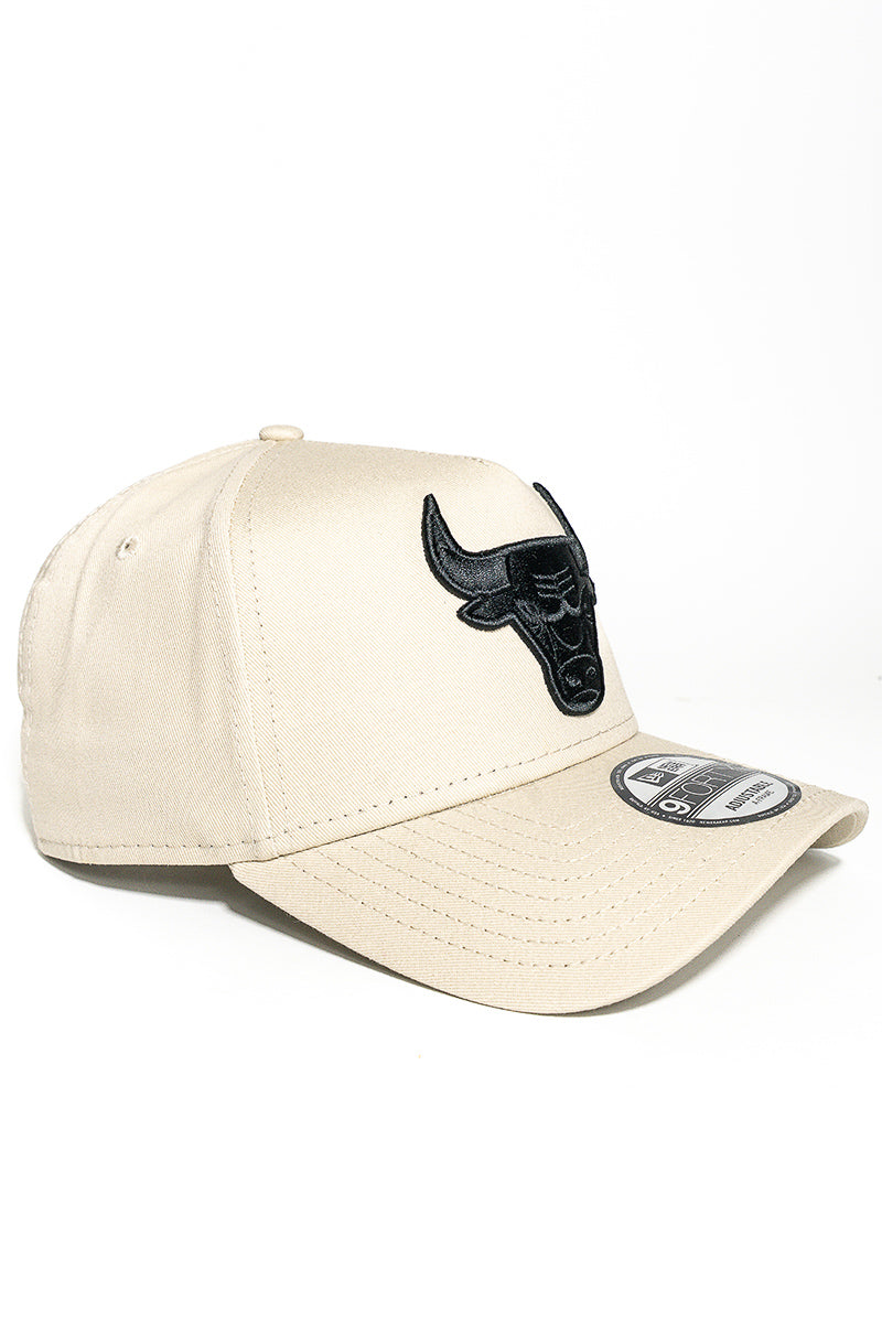Chicago Bulls 940 A-Frame Stone Black Cap - Mens