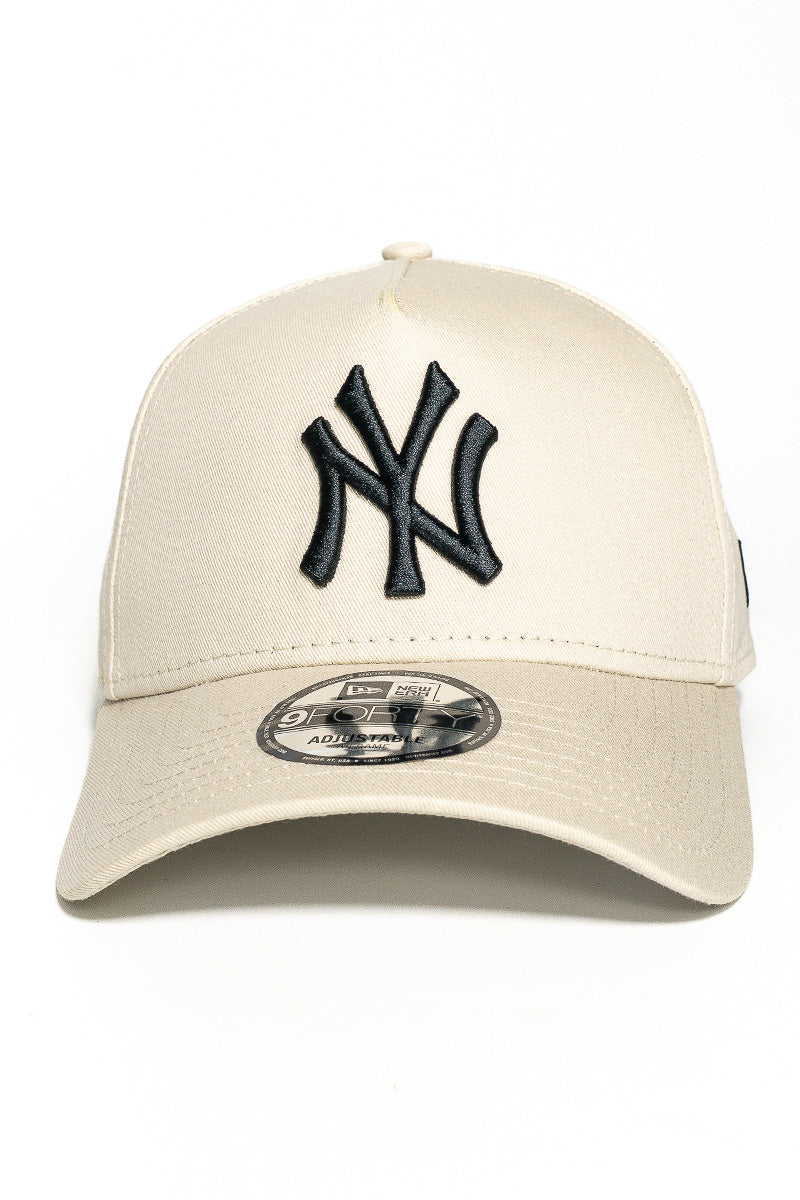 NY Yankees 940 A-Frame Stone Black Cap - Mens