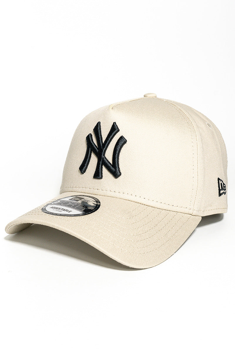 NY Yankees 940 A-Frame Stone Black Cap - Mens