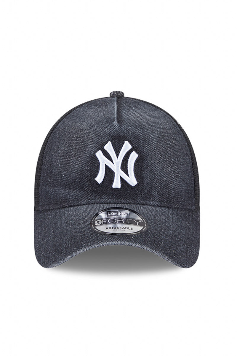 NY YANKEES 940AF TRUCKER WASHED DENIM - Mens