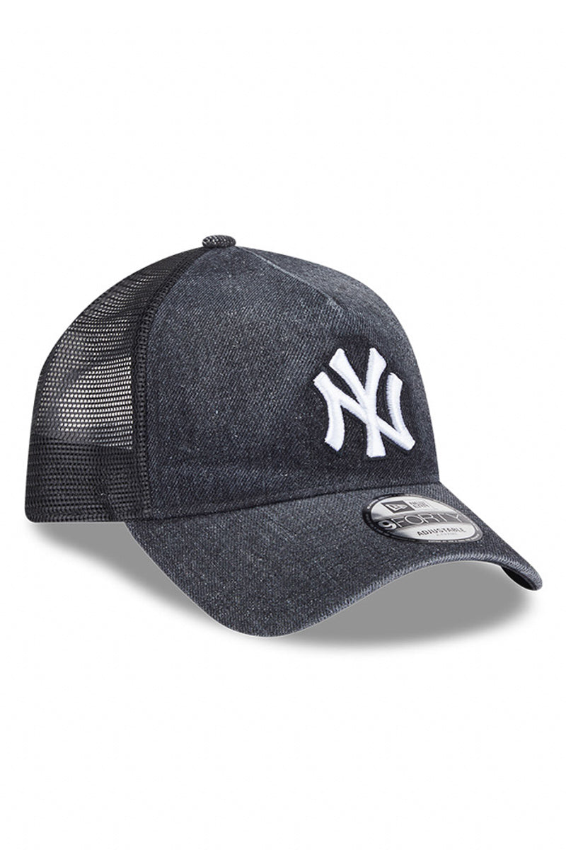 NY YANKEES 940AF TRUCKER WASHED DENIM - Mens