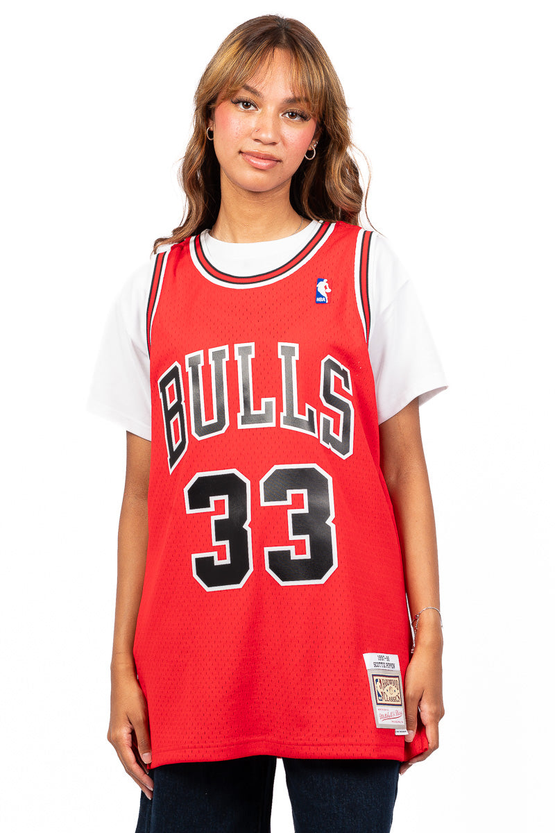 Scottie Pippen 97-98 Hardwood Classic Swingman NBA Jersey - Womens