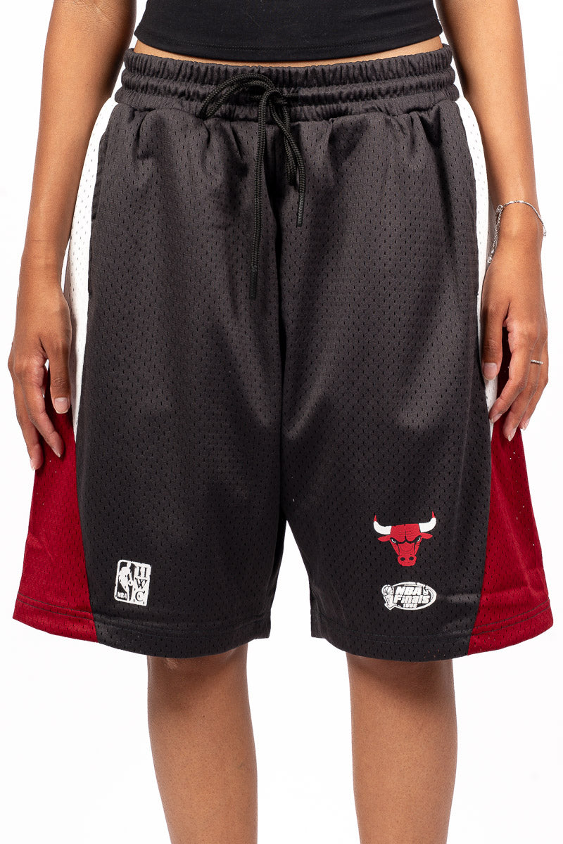 CHICAGO BULLS WAREHOUSE PANEL SHORTS - Womens