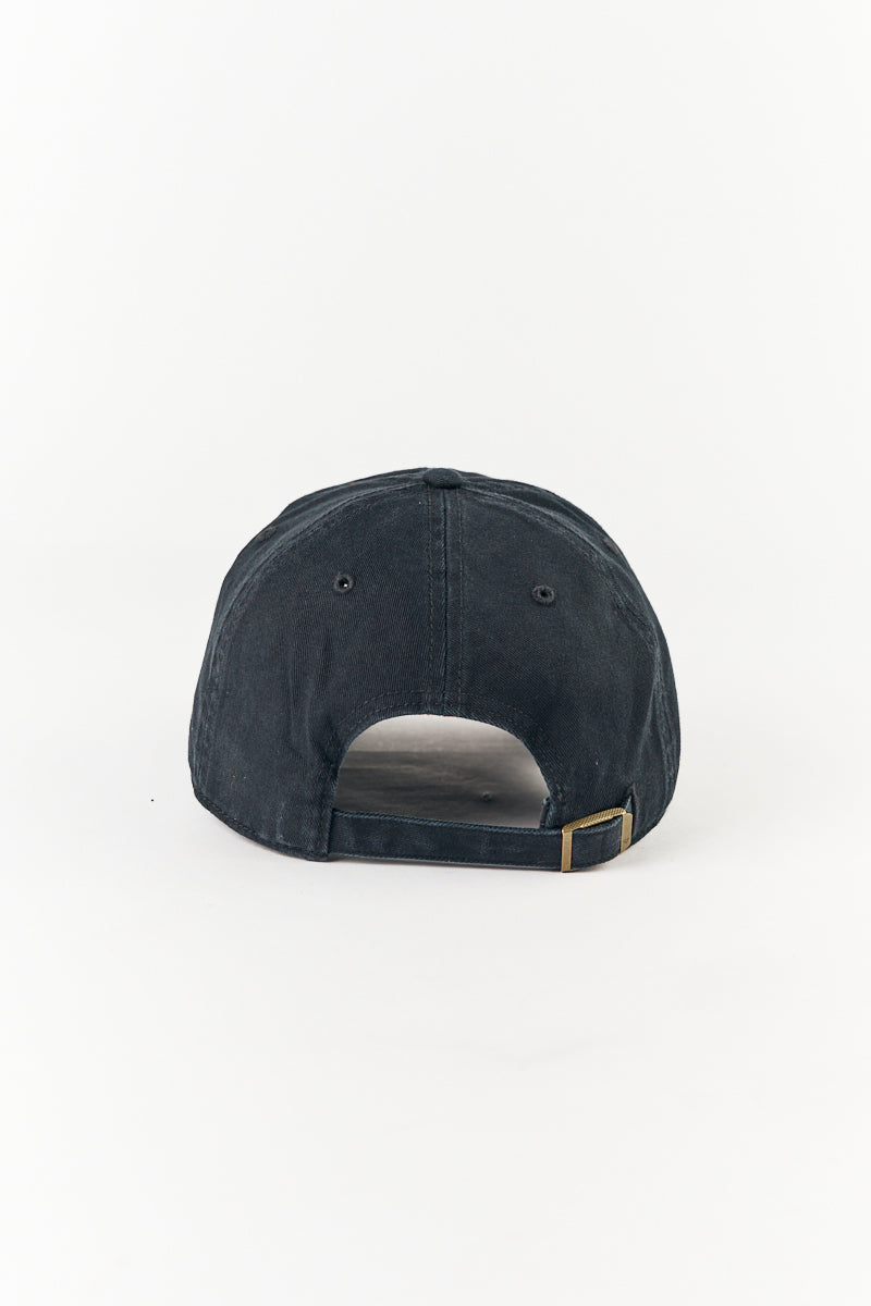 L.A Dodgers Clean Up '47 Strapback in Black/Black - Mens