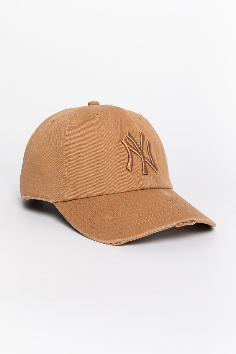 NY Yankees Distressed Camel 47 Clean Up Cap